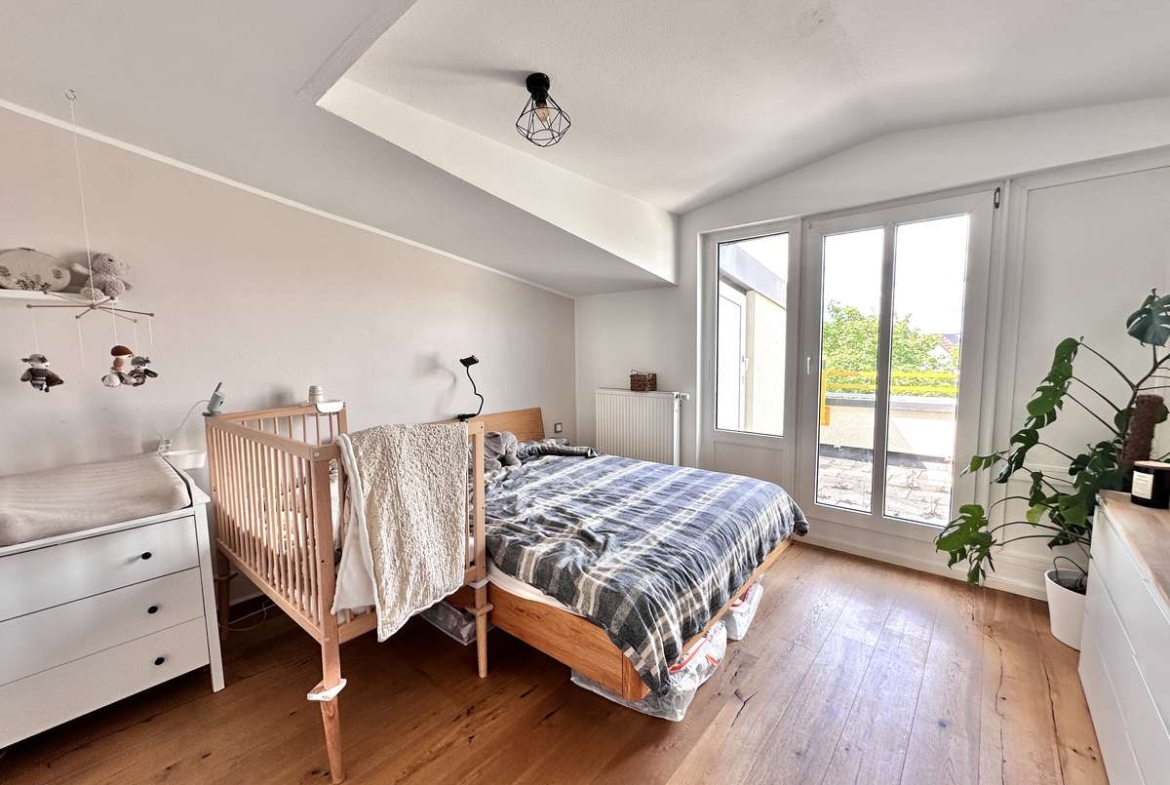 TRAUMHAFTE 3-Zi. Dachterrassenwohnung “AM Weiher” in USH