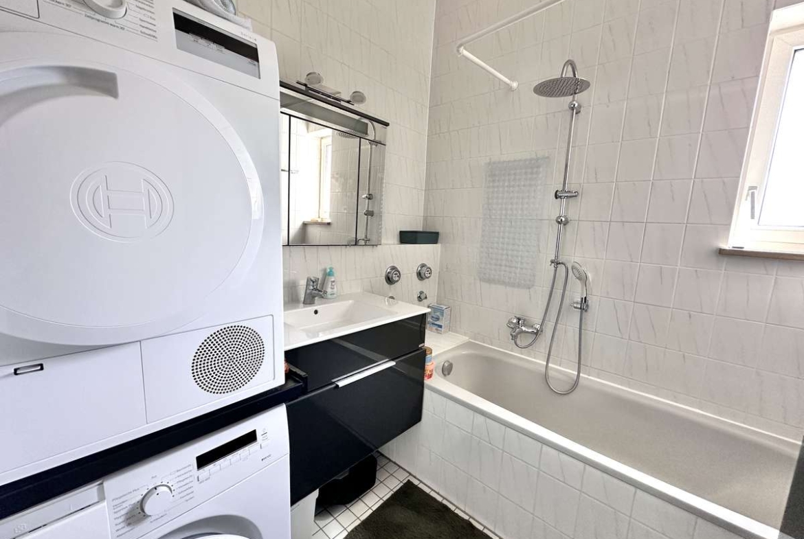 TRAUMHAFTE 3-Zi. Dachterrassenwohnung “AM Weiher” in USH