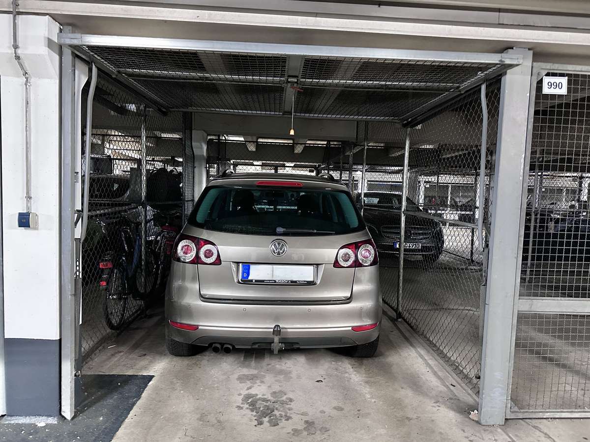 1. Tiefgaragenstellplatz “Ruhig & grün” 3-Zi. Whg. in parkähnlicher Anlage – mit großem Süd Balkon/Nh. S1