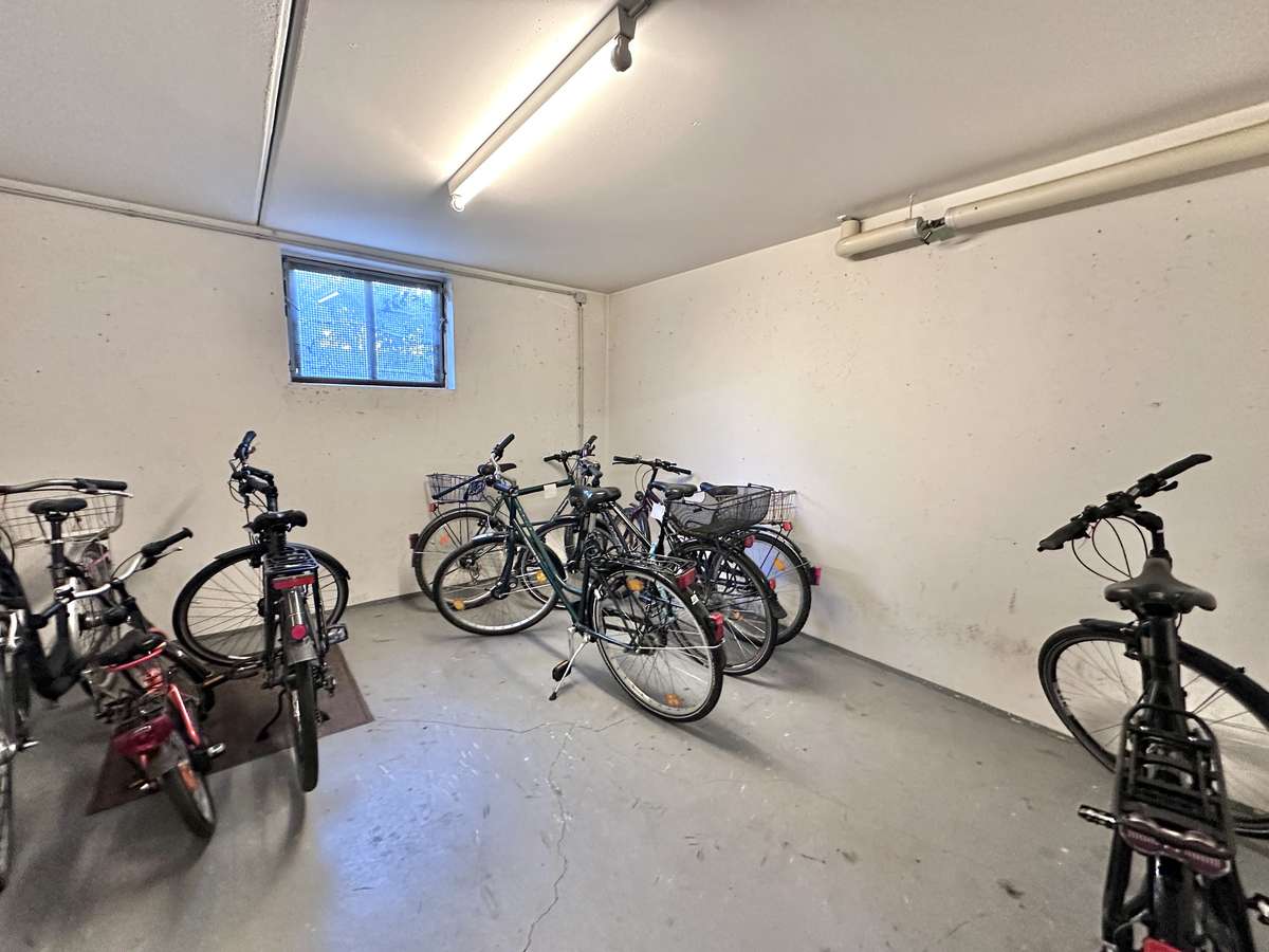 Fahrradkeller “Ruhig & grün” 3-Zi. Whg. in parkähnlicher Anlage – mit großem Süd Balkon/Nh. S1