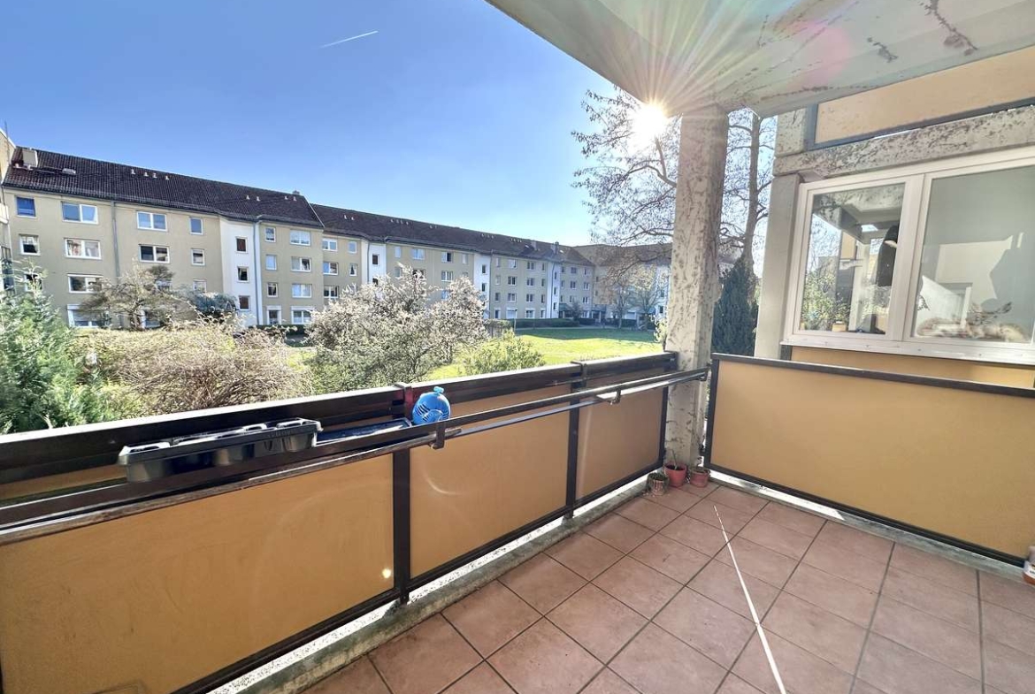 “Ruhig & grün” 3-Zi. Whg. in parkähnlicher Anlage – mit großem Süd Balkon/Nh. S1