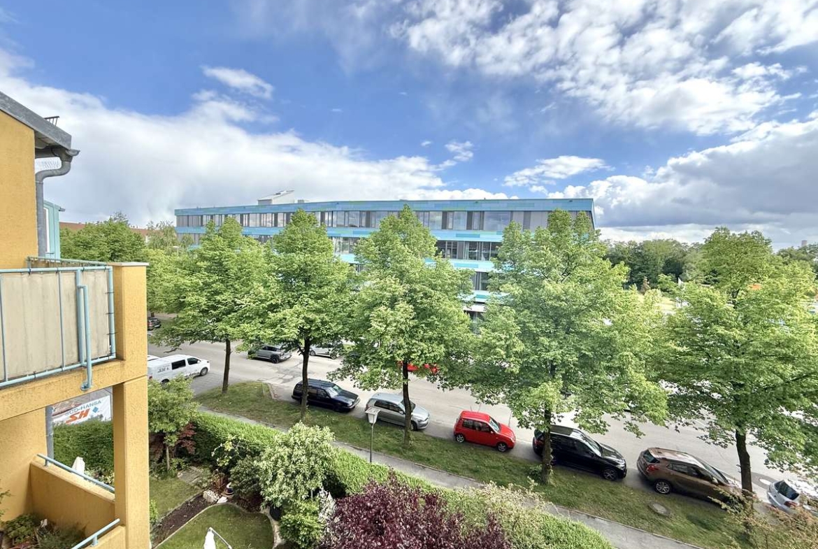 Helle und freundliche 2,5-Zi.-Galeriewohnung in TOP Lage