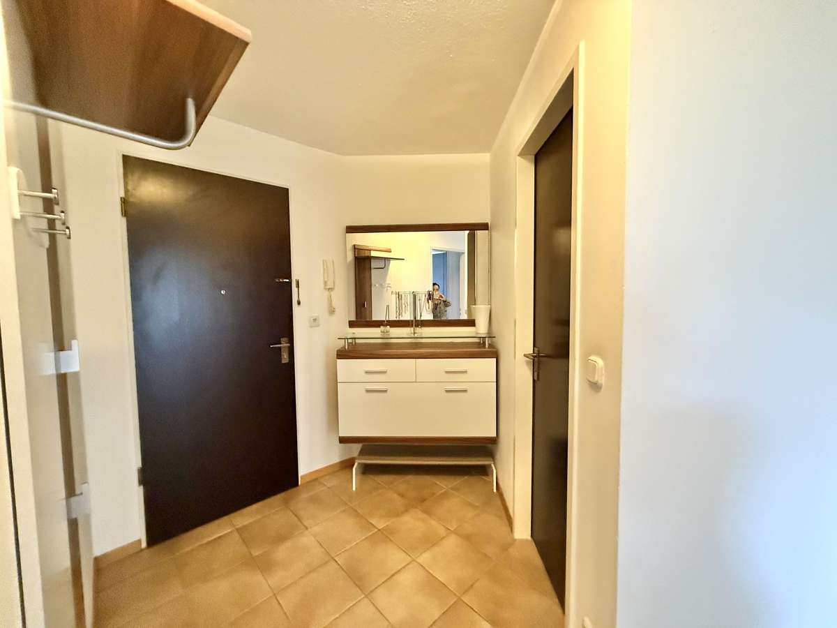 Helle und freundliche 2,5-Zi.-Galeriewohnung in TOP Lage