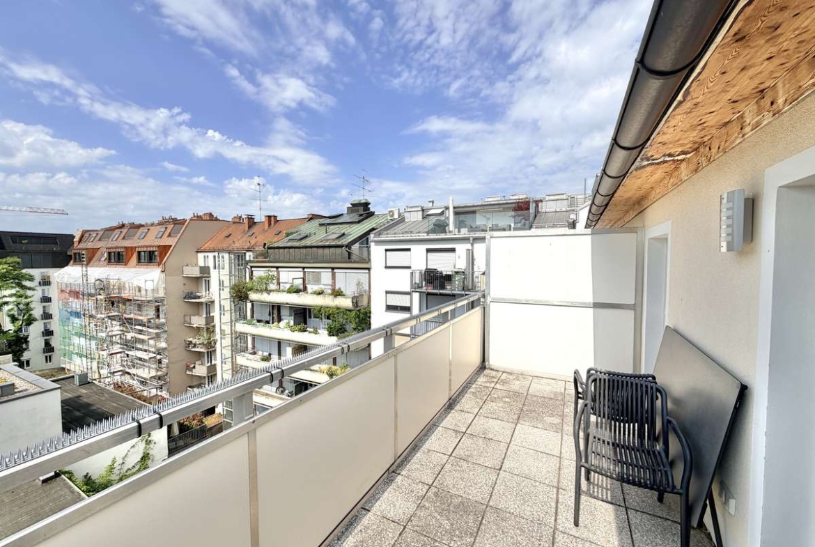 Sonnige 1-Zi.-DACHTERRASSENWHG. in TOP-Lage Schwabing / Maxvorstadt