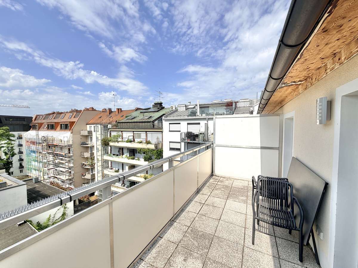 Sonnige 1-Zi.-DACHTERRASSENWHG. in TOP-Lage Schwabing / Maxvorstadt