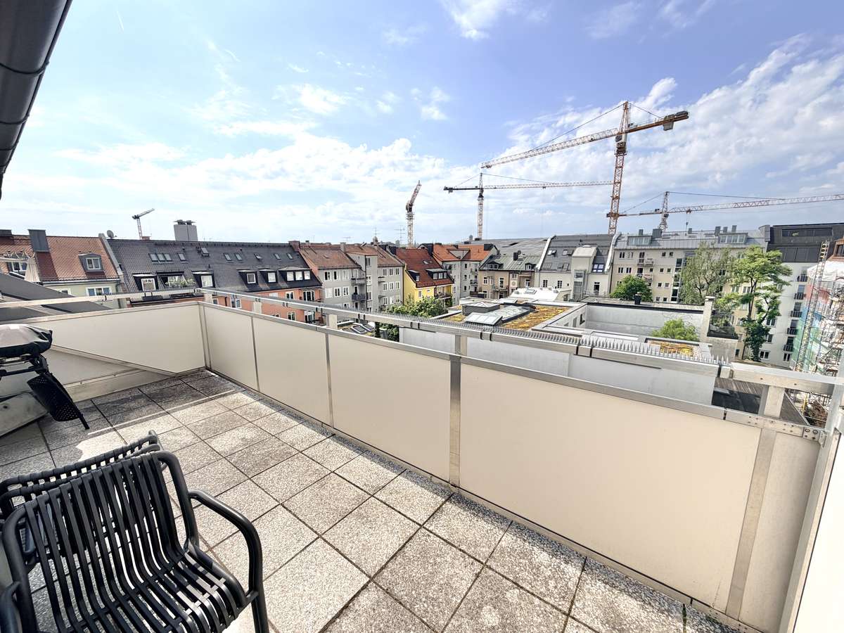 Sonnige 1-Zi.-DACHTERRASSENWHG. in TOP-Lage Schwabing / Maxvorstadt