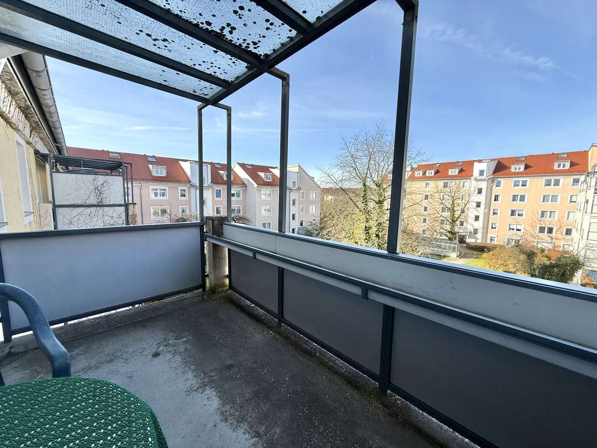 TOP geschnittene 3-Zi.-Whg. mit sonnigem Südwest-Balkon in Unterschleißheim / Nh. S1