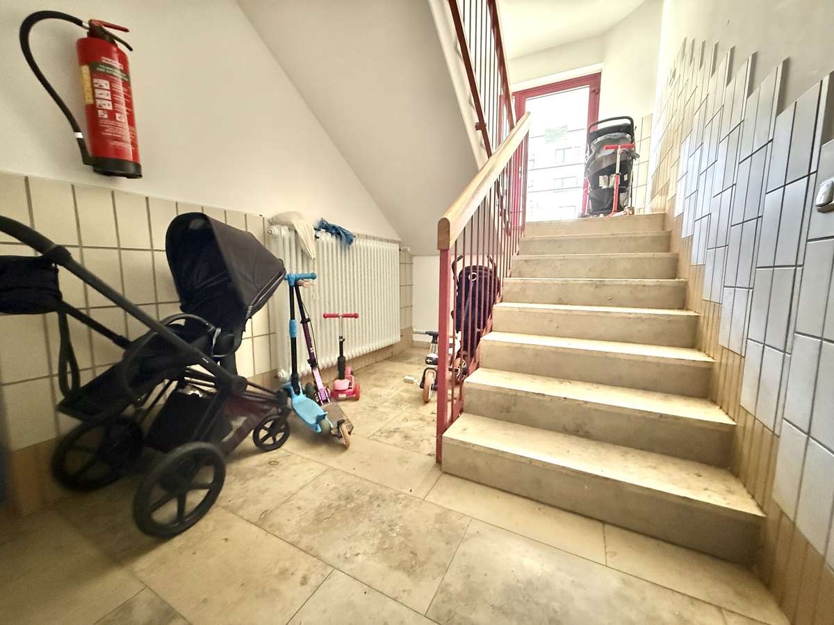 TOP geschnittene 3-Zi.-Whg. mit sonnigem Südwest-Balkon in Unterschleißheim / Nh. S1