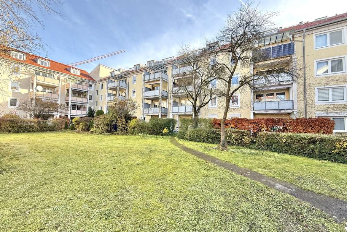 TOP geschnittene 3-Zi.-Whg. mit sonnigem Südwest-Balkon in Unterschleißheim / Nh. S1