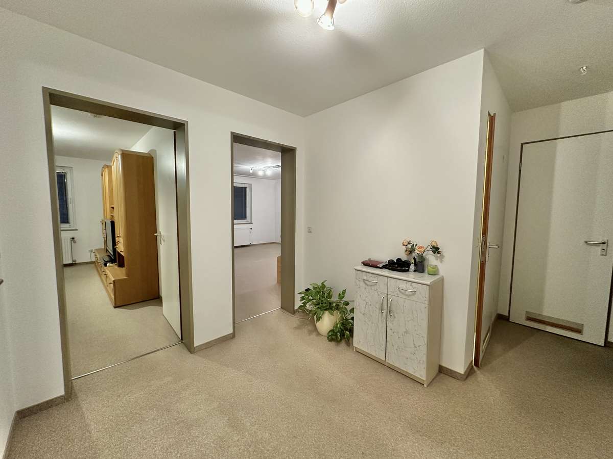 TOP geschnittene 3-Zi.-Whg. mit sonnigem Südwest-Balkon in Unterschleißheim / Nh. S1