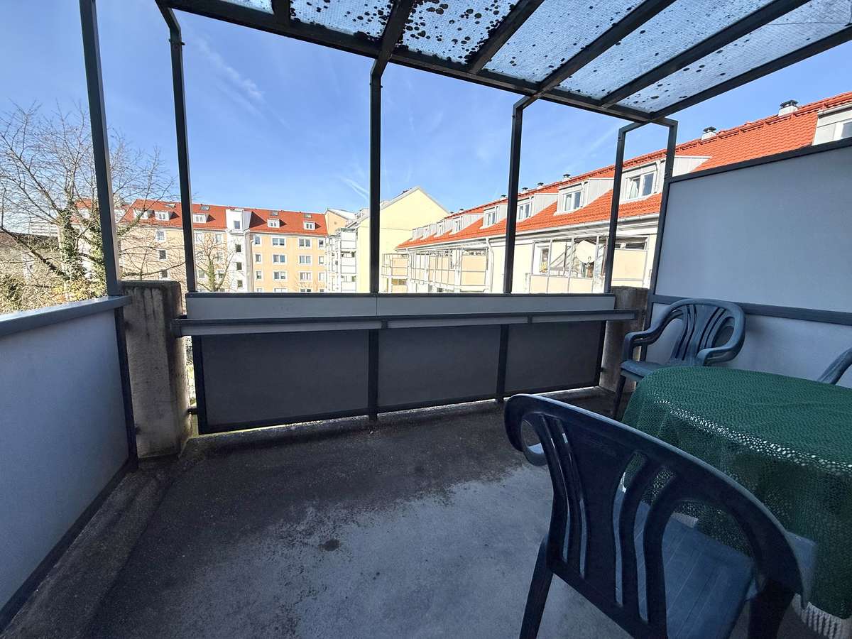 TOP geschnittene 3-Zi.-Whg. mit sonnigem Südwest-Balkon in Unterschleißheim / Nh. S1