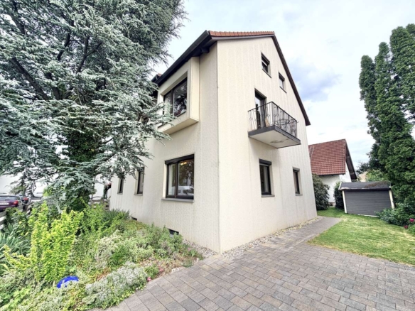 Ihr neues Familienzuhause – 3 Zi. Whg. mit Garten zum Wohlfühlen