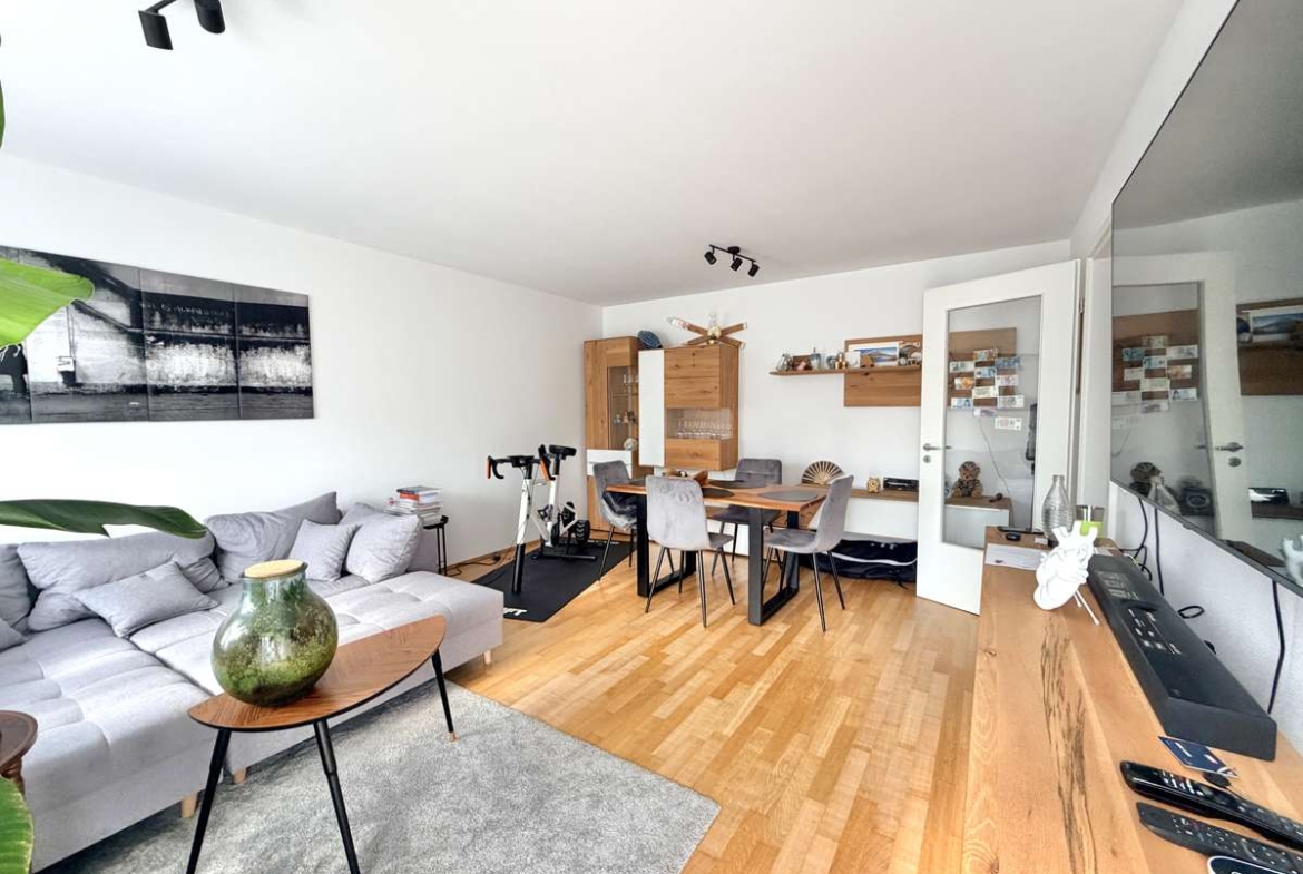 Moderne 2-Zi. -Whg. in ruhiger Lage mit sonnigem Westbalkon & EBK in Kleinhadern