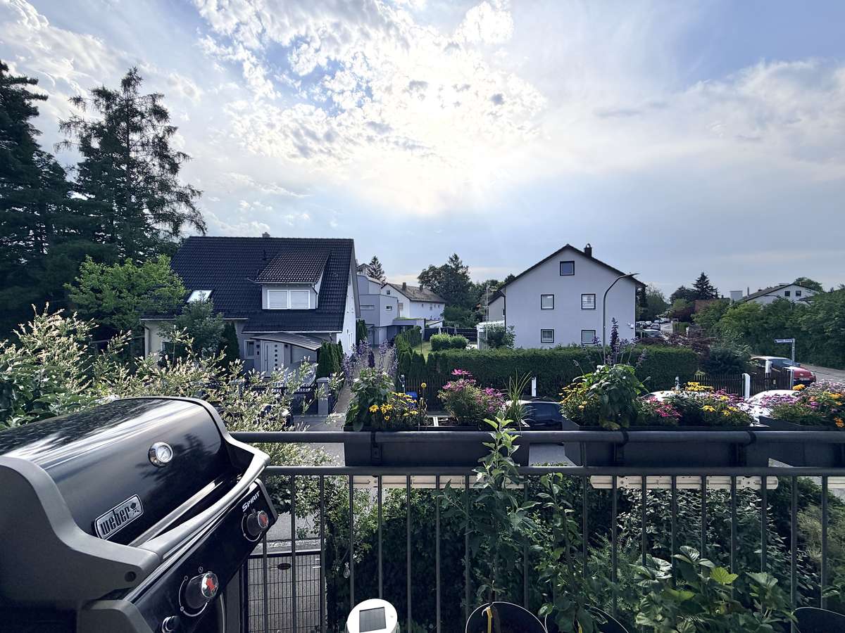 Moderne 2-Zi. -Whg. in ruhiger Lage mit sonnigem Westbalkon & EBK in Kleinhadern
