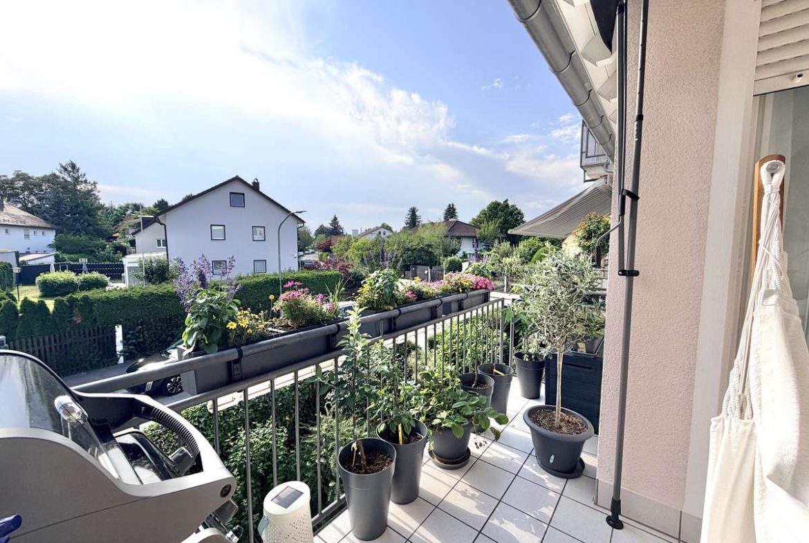 Moderne 2-Zi. -Whg. in ruhiger Lage mit sonnigem Westbalkon & EBK in Kleinhadern