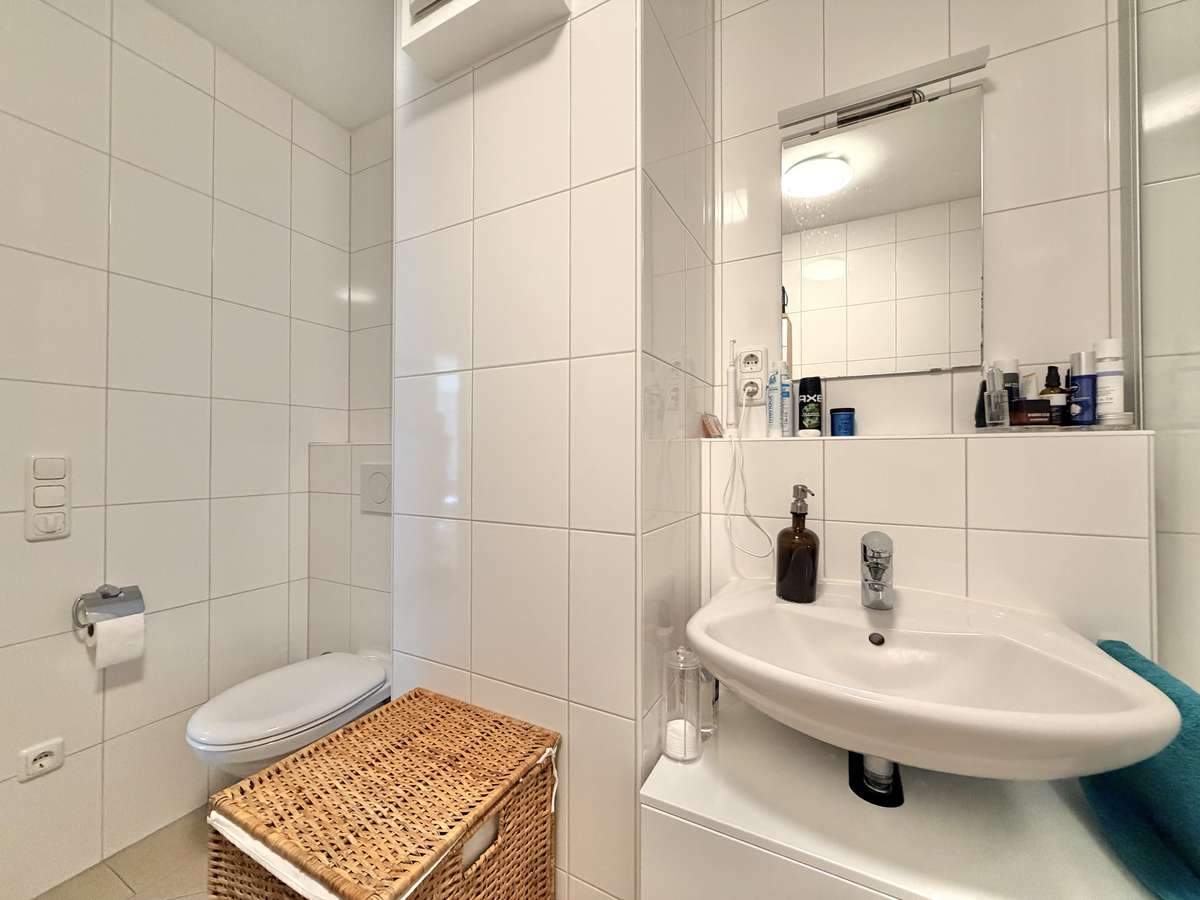Moderne 2-Zi. -Whg. in ruhiger Lage mit sonnigem Westbalkon & EBK in Kleinhadern