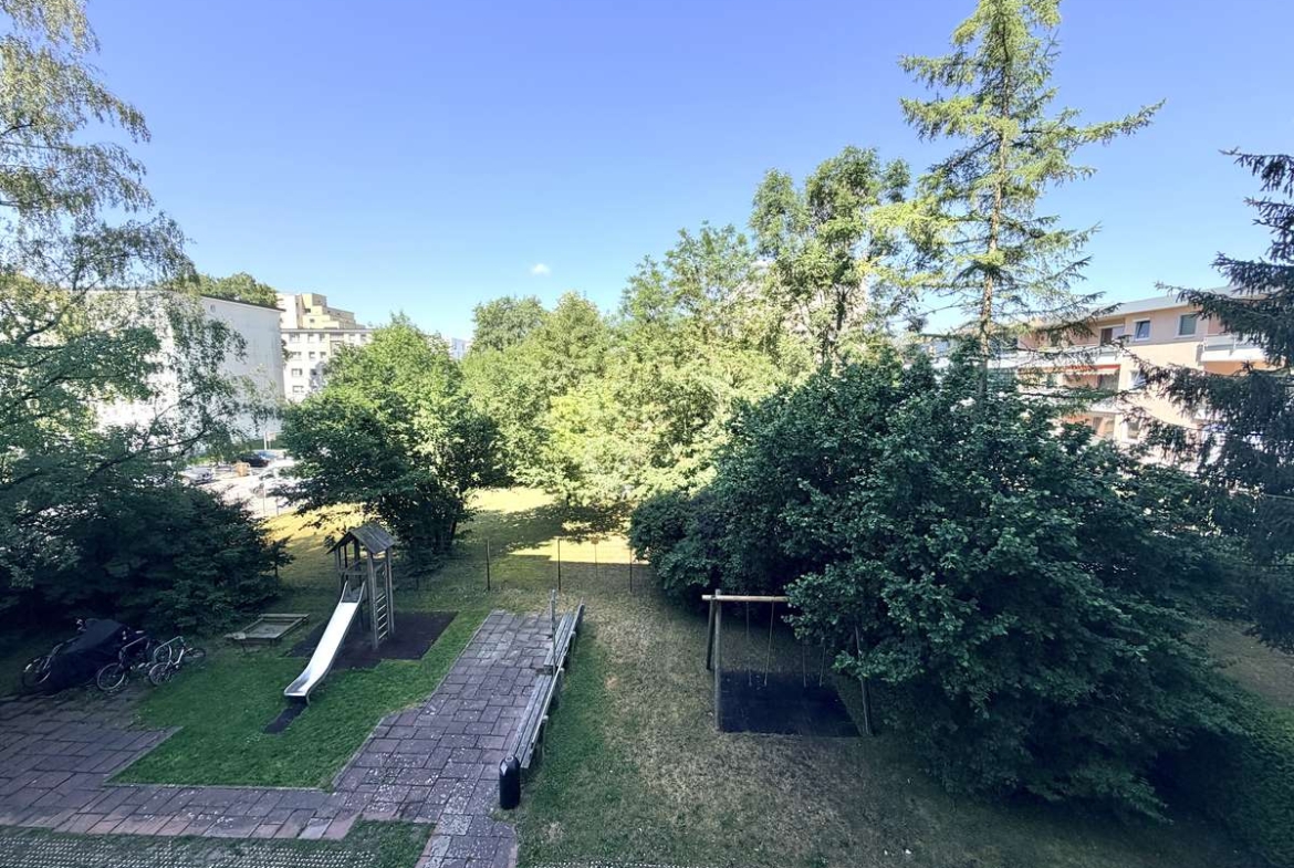 ZWEITBEZUG nach Sanierung – 2,5-Zi-Whg mit West-Blk in Oberschleißheim / Nh. S1
