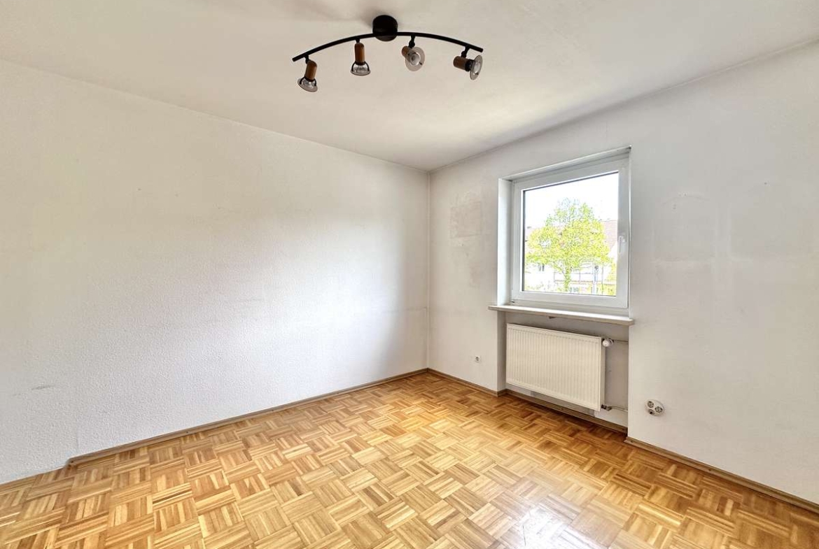 Sonniger Familientraum mit Potenzial zur individuellen Gestaltung in USH /  S1