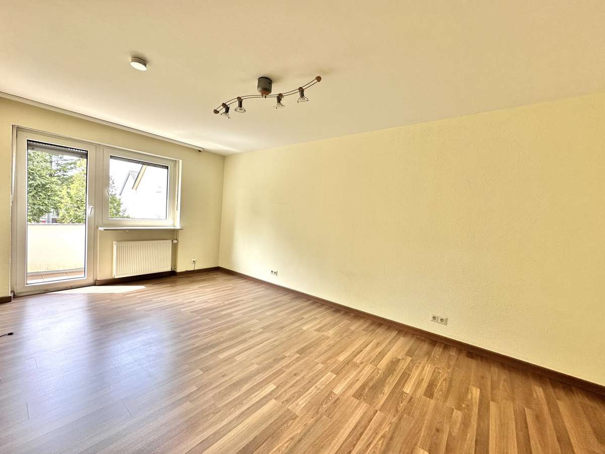 Sonniger Familientraum mit Potenzial zur individuellen Gestaltung in USH /  S1