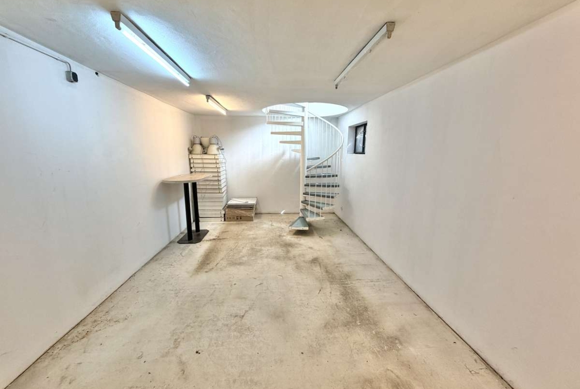 Vielseitig nutzbare Gewerbefläche mit ca. 100 m² in zentraler Lage