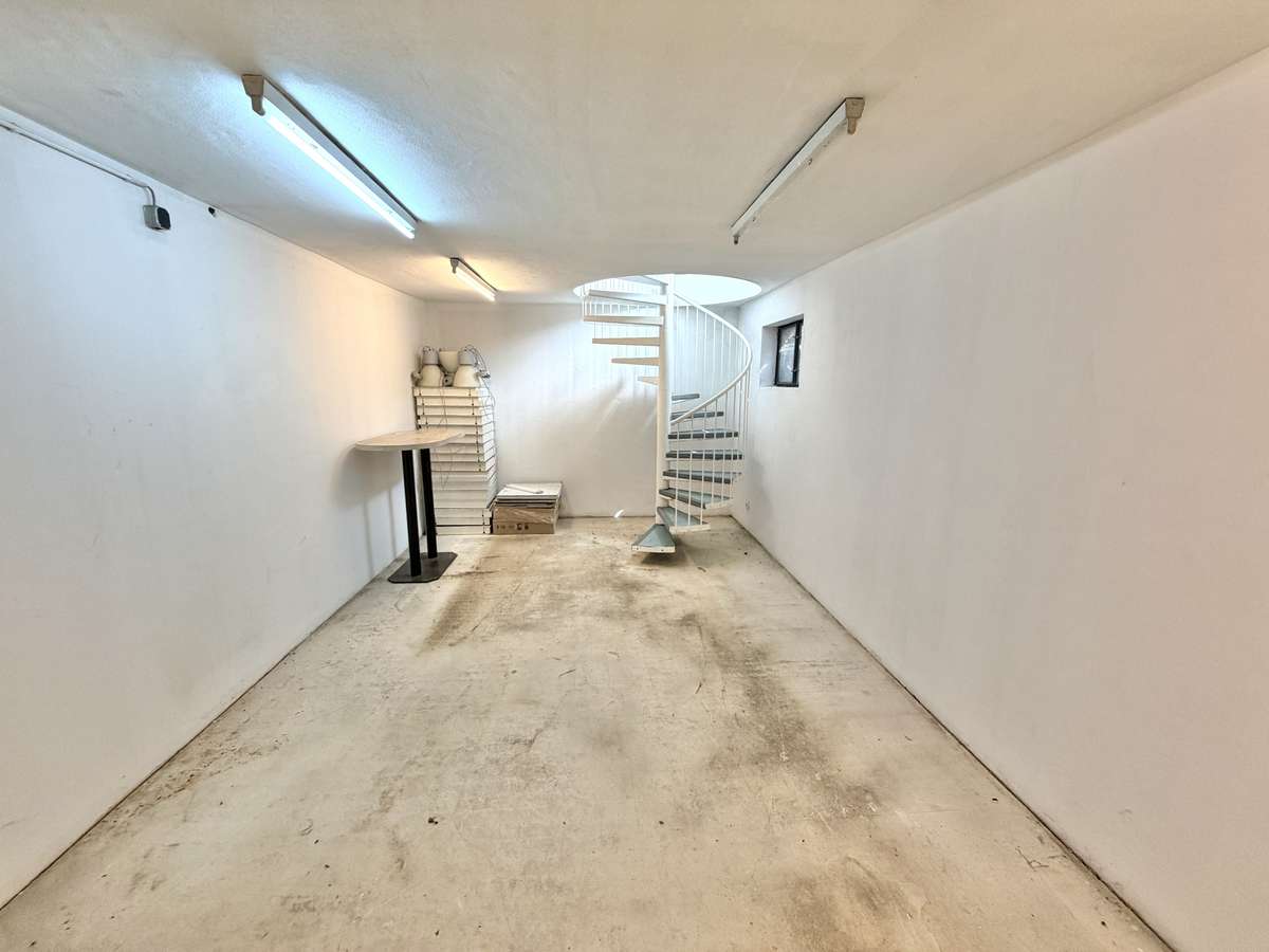 Vielseitig nutzbare Gewerbefläche mit ca. 100 m² in zentraler Lage