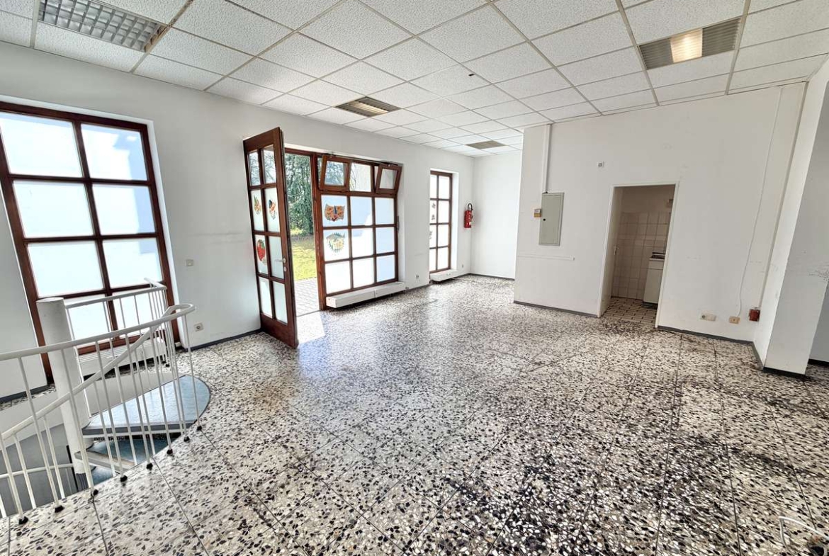 Vielseitig nutzbare Gewerbefläche mit ca. 100 m² in zentraler Lage