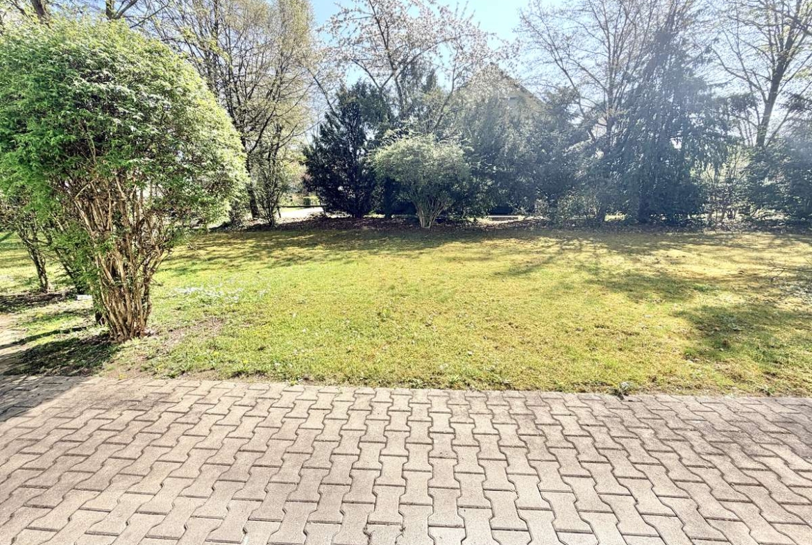 Vielseitig nutzbare Gewerbefläche mit ca. 100 m² in zentraler Lage