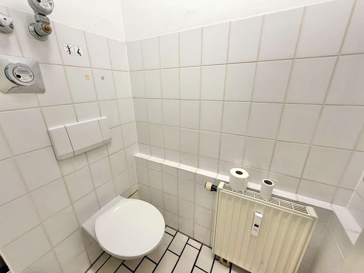 Vielseitig nutzbare Gewerbefläche mit ca. 100 m² in zentraler Lage