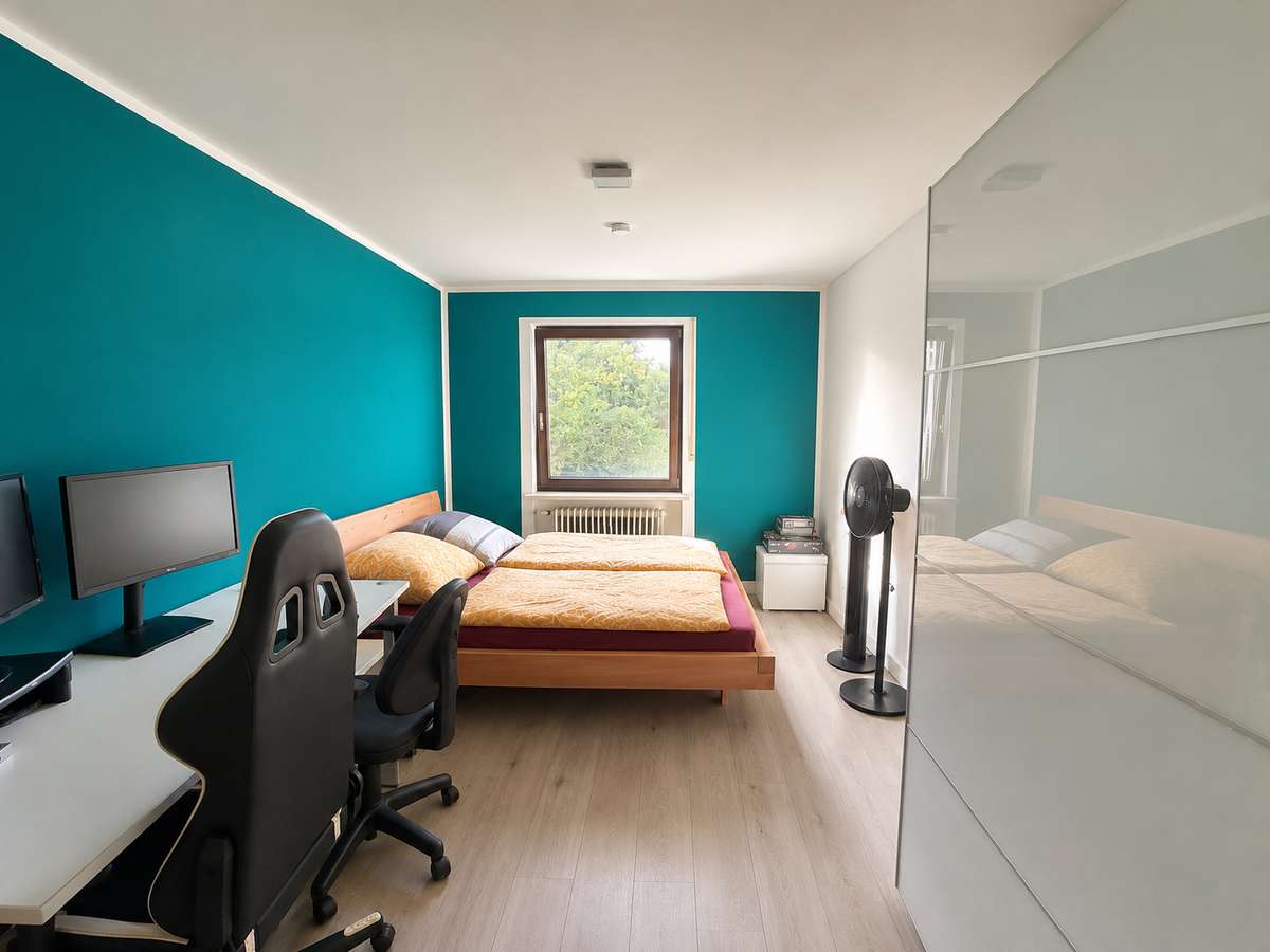 3-Zi.-Whg. mit Süd-Ost-Balkon für kleine Familien in Eching