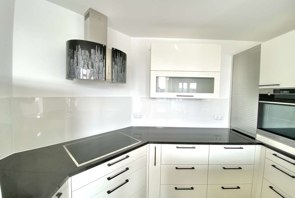 * LUXUS PUR * Sonnige und ruhige 3-Zi. DACHTERRASSEN-Whg. /Nh. S1