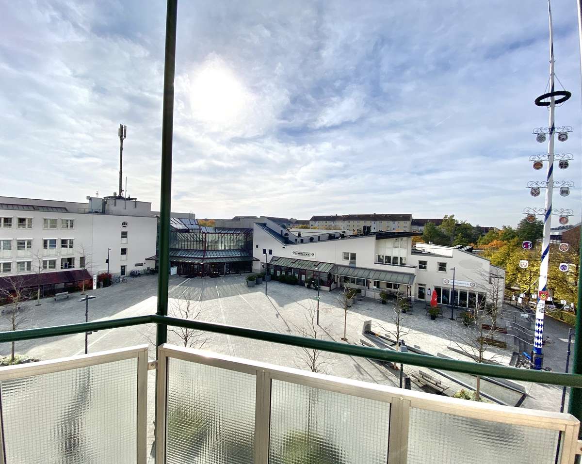 * LUXUS PUR * Sonnige und ruhige 3-Zi. DACHTERRASSEN-Whg. /Nh. S1