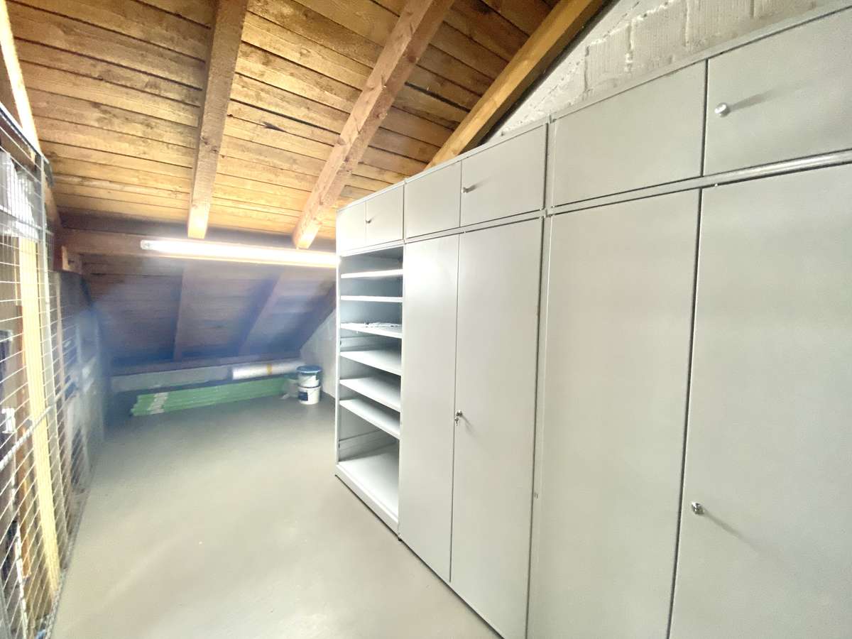 * LUXUS PUR * Sonnige und ruhige 3-Zi. DACHTERRASSEN-Whg. /Nh. S1