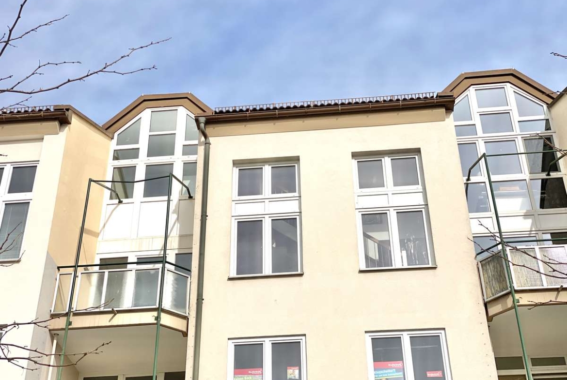 * LUXUS PUR * Sonnige und ruhige 3-Zi. DACHTERRASSEN-Whg. /Nh. S1
