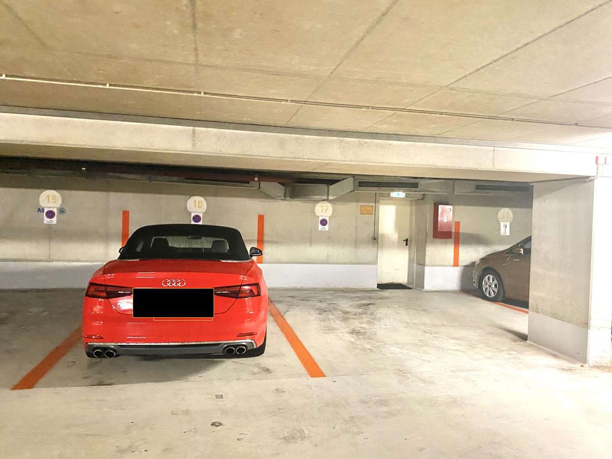 * LUXUS PUR * Sonnige und ruhige 3-Zi. DACHTERRASSEN-Whg. /Nh. S1