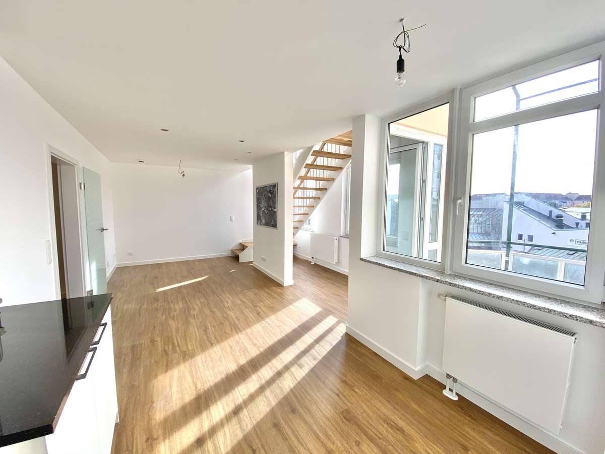 * LUXUS PUR * Sonnige und ruhige 3-Zi. DACHTERRASSEN-Whg. /Nh. S1