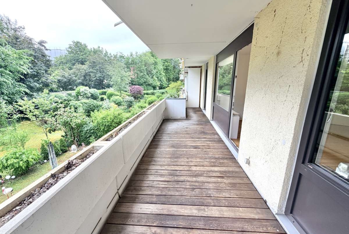 AB SOFORT FREI !! Sonnige 2 Zi.-Whg mit großem Süd-Balkon in Alt-Moosach