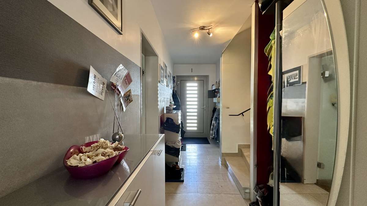 Familienfreundliche DHH mit ausgebauten Dachgeschoss und sonnigen Südost Garten