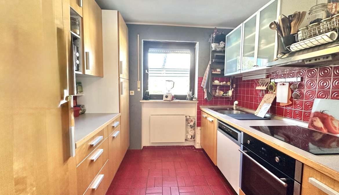 Familienfreundliche DHH mit ausgebauten Dachgeschoss und sonnigen Südost Garten