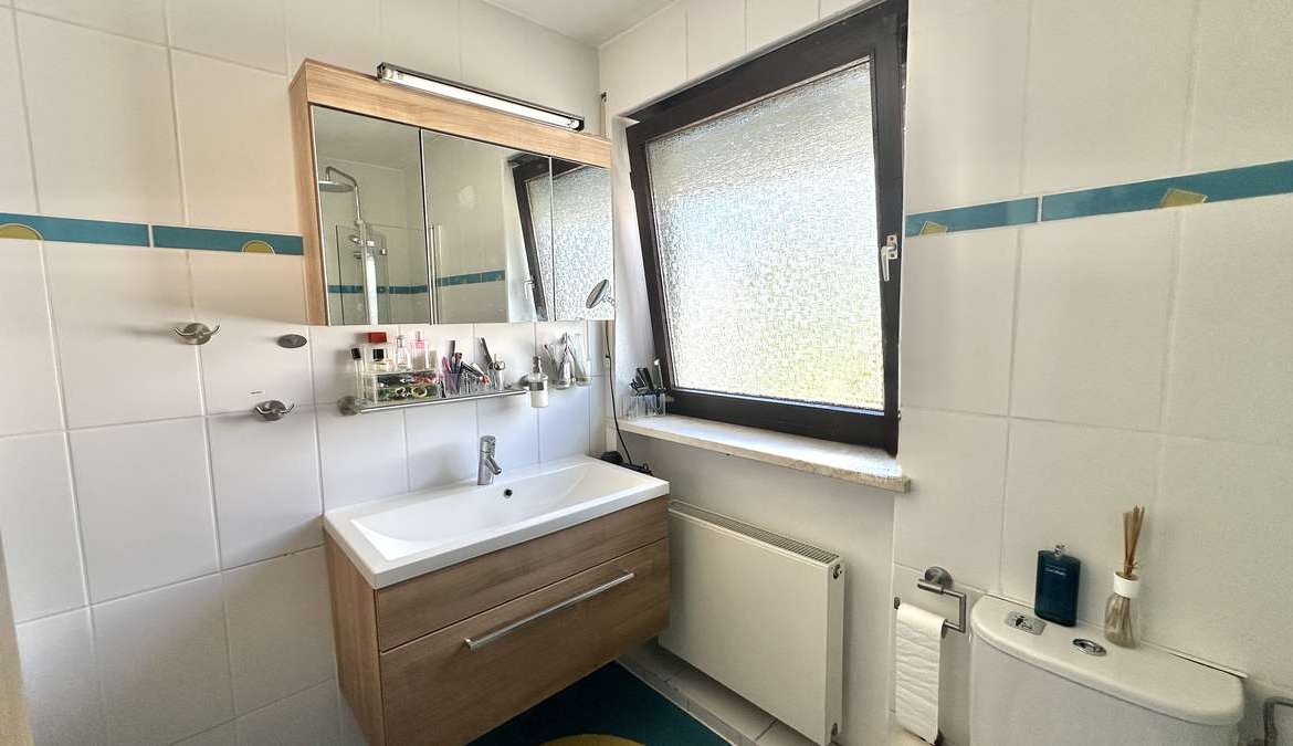 Familienfreundliche DHH mit ausgebauten Dachgeschoss und sonnigen Südost Garten