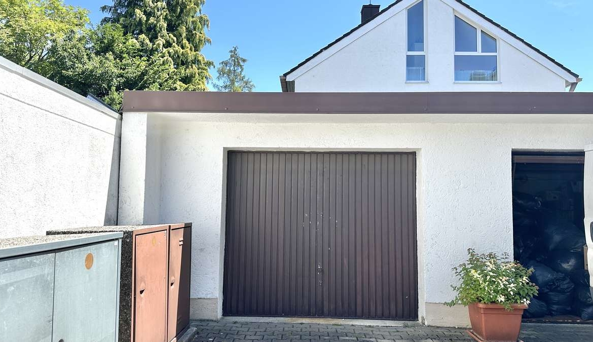 Familienfreundliche DHH mit ausgebauten Dachgeschoss und sonnigen Südost Garten
