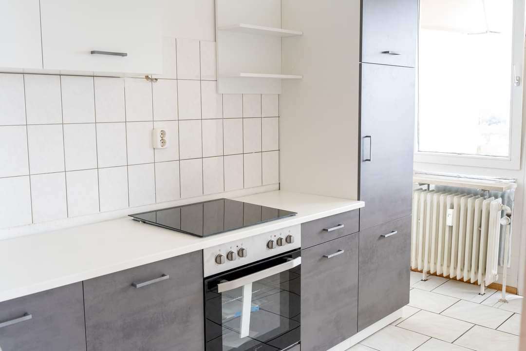 TOP geschnittene 3-Zi. Whg. in Unterschleißheim mit Pool & Sauna