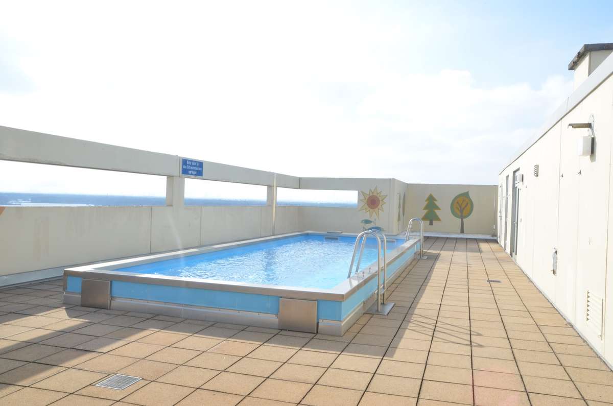 TOP geschnittene 3-Zi. Whg. in Unterschleißheim mit Pool & Sauna