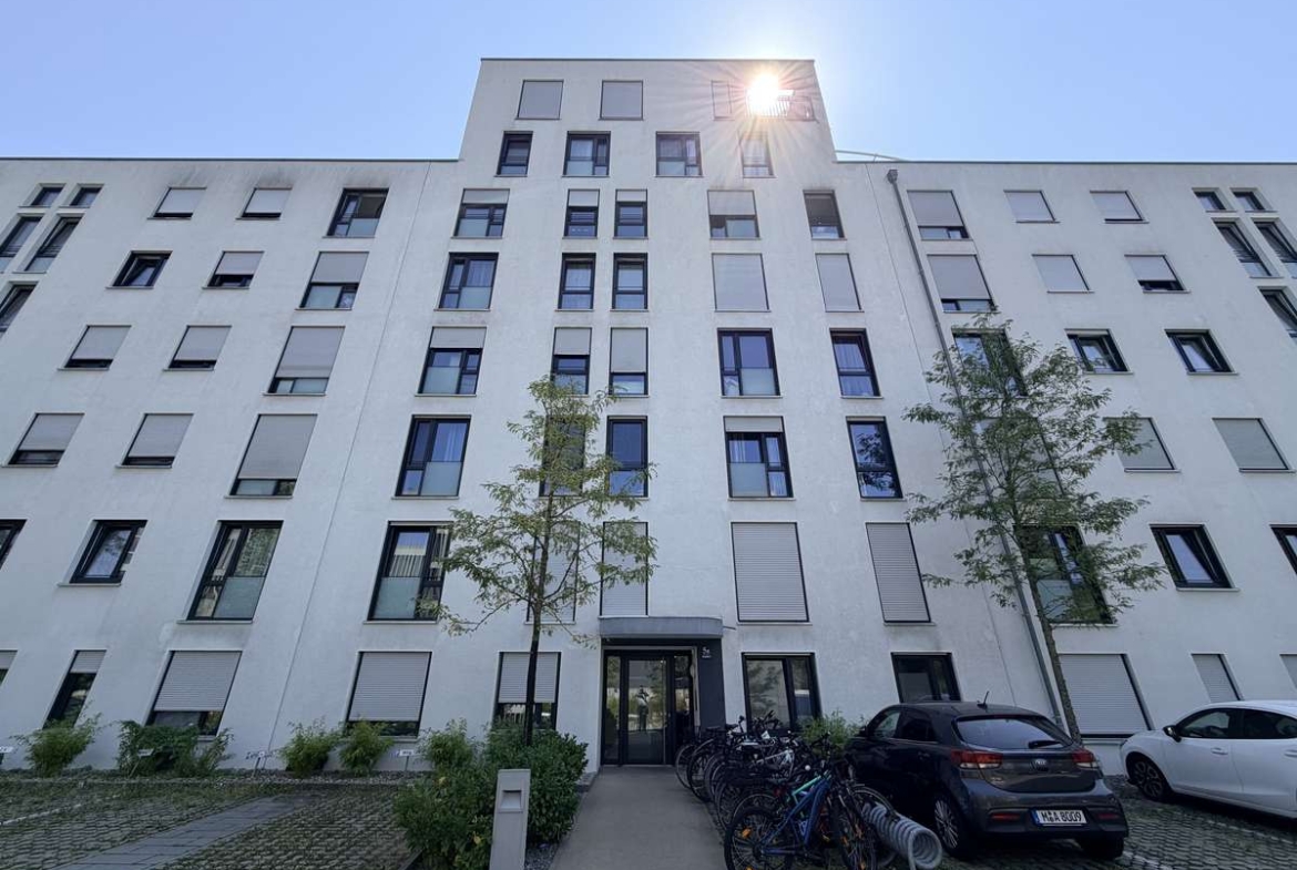 Modernes Wohnglück für die ganze Familie – Neuwertige 4-Zi.-GARTENwhg. mit zwei Bädern & TG