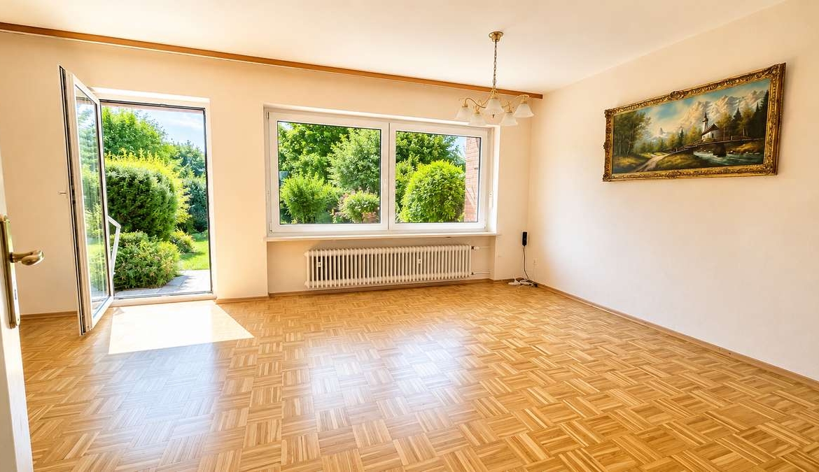 Familien aufgepasst ! RMH direkt am Valentinspark – mit viel Potenzial für ihr Traumzuhause