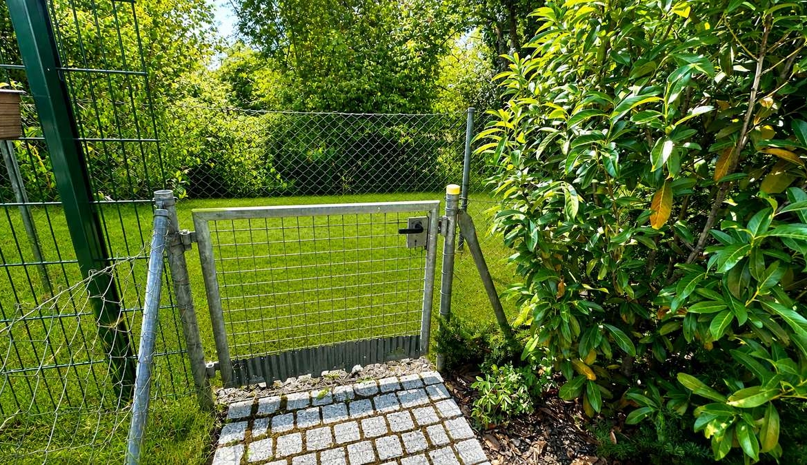 Familien aufgepasst ! RMH direkt am Valentinspark – mit viel Potenzial für ihr Traumzuhause