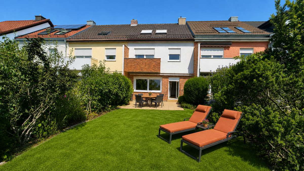 Hausansicht Familien aufgepasst ! RMH direkt am Valentinspark – mit viel Potenzial für ihr Traumzuhause