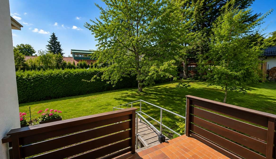 Familienfreundliches Reihenmittelhaus mit Südgarten in Ebenhausen