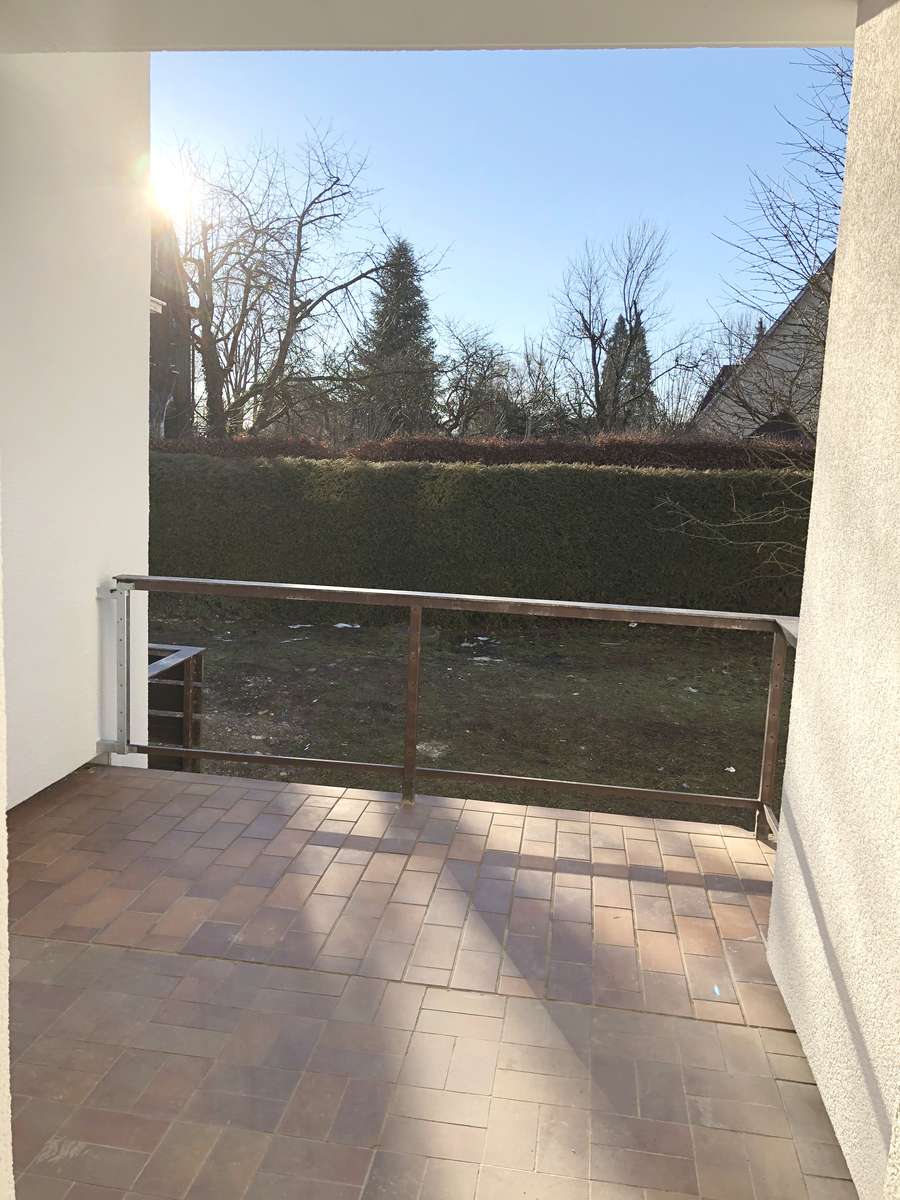 Familienfreundliches Reihenmittelhaus mit Südgarten in Ebenhausen