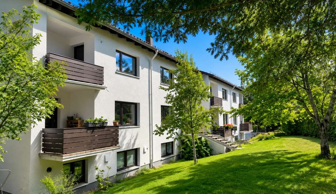 Familienfreundliches Reihenmittelhaus mit Südgarten in Ebenhausen