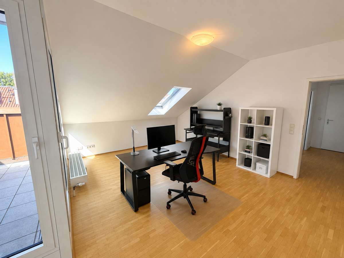 Wohnzimmer Traumhafte Dachterrasse mit Wintergarten-Funktion – 2-Zi.-Whg mit besonderem Wohngefühl